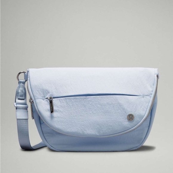 Lululemon All Night Festival Bag *Micro 2L - Picture 1 of 6